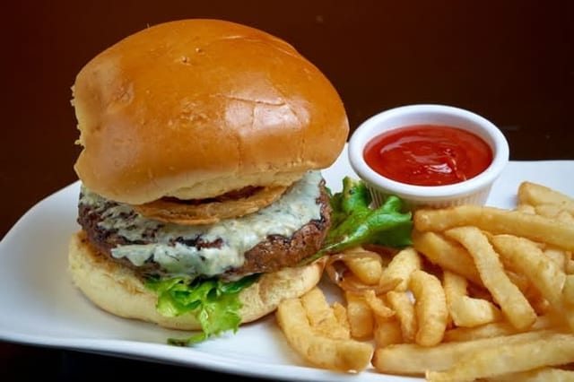 El Guero Burger.