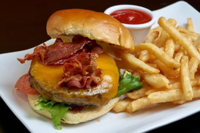 Bacon Cheeseburger.